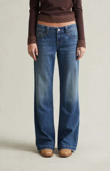 Charlie Low Rise Baggy Bootcut Jeans Dark Blue