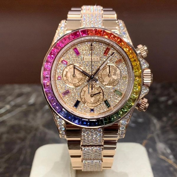 Rolex Daytona Rainbow Pave FACTORY NEW LC EU Ref.116595RBOW à vendre pour 699 990 € par un Trusted Seller sur Chrono24