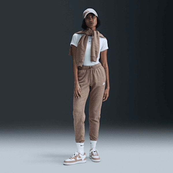 Nike Sportswear Club Fleece Women's Mid-Rise Joggers