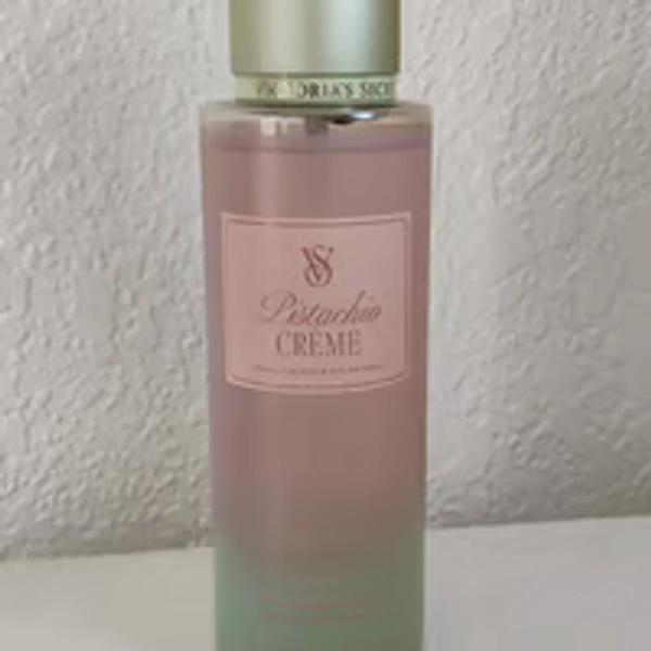 Pistachio Creme body mist Victoria's Secret