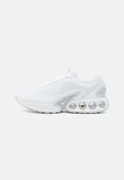 AIR MAX DN - Sneaker low - white/metallic silver/pure platinum
