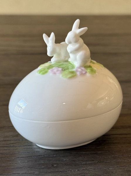 1980s Vintage Baby Bunny Friends Porcelain Trinket Box Egg Easter Decor