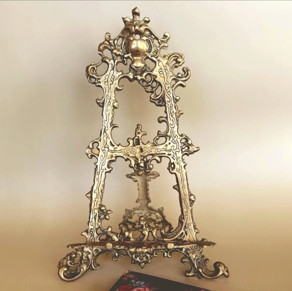 15 1/2" Vintage Andrea by Sadek Ornate Brass Easel, French Rococo Style Brass Easel, Picture Frame Stand, Brass Photo Stand