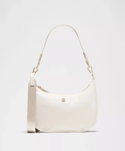 City Essentials Small Shoulder Bag 3L - Light Ivory/Gold - ONE SIZE