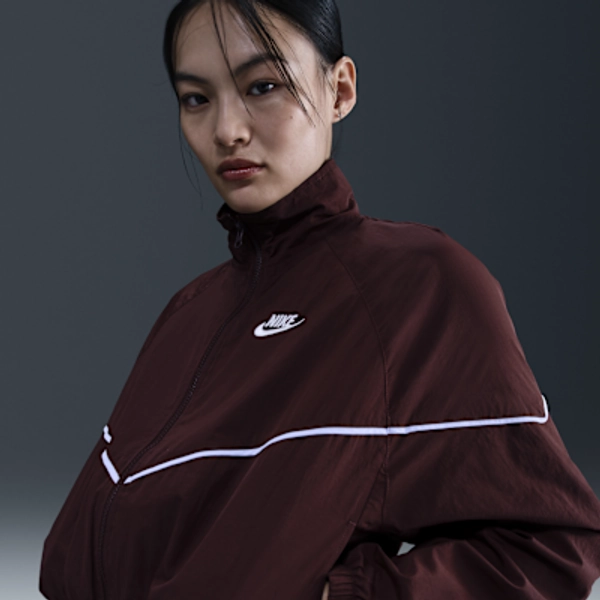 Nike Sportswear Windrunner Women's Woven Jacket - Burgundy Crush/Celestine Blue/Sail - Size XS