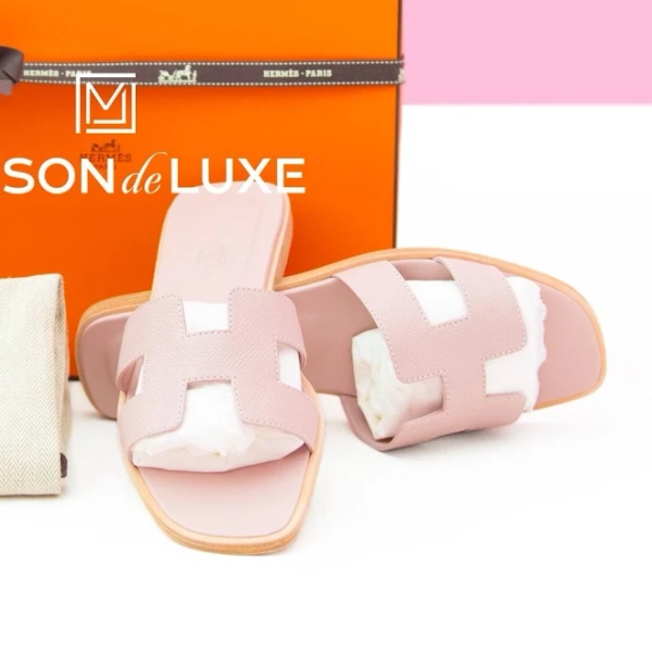 Hermes Women's Rose Porcelaine Pink Oran Sandal 37.5 Shoes