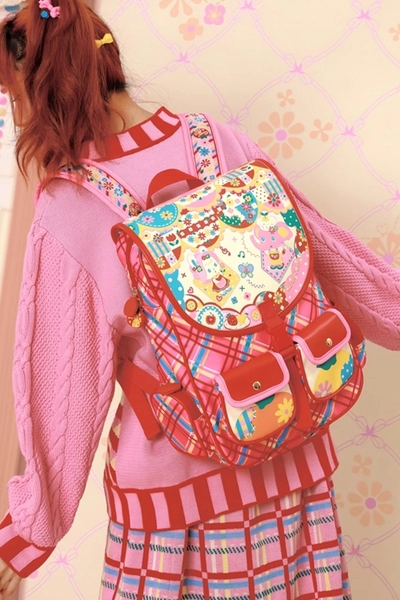 Showa Toys Backpack ~ Lutra Jump