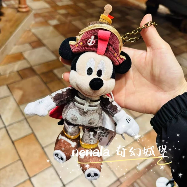 2025 Shanghai Disney Pirates Mickey Mouse Plush Doll Keychains authentic