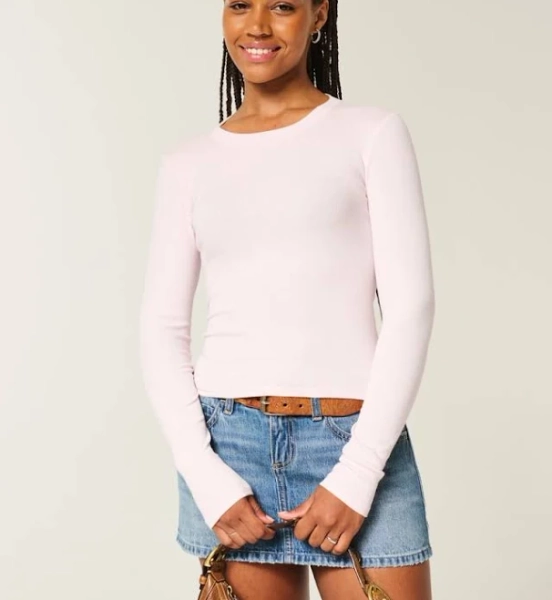 Hollister Women's Long-Sleeve Crew Top