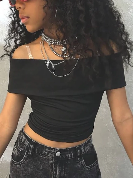 Coolane Off Shoulder Graphic Slim Fit Crop Top