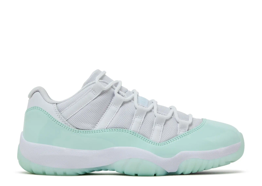 Wmns Jordan 11 Retro Low 'Igloo'