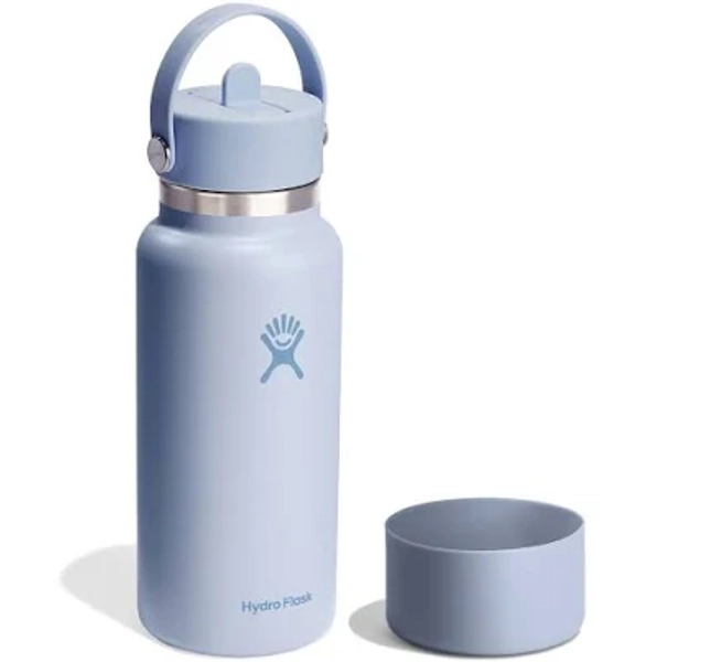 Hydro Flask 32 oz Straw Bottle and Boot Bundle
