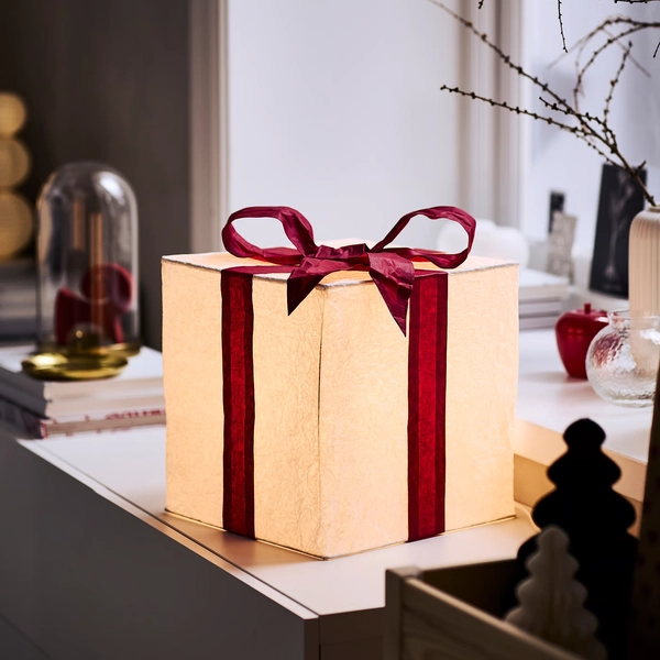 STRÅLA Table lamp - box/red