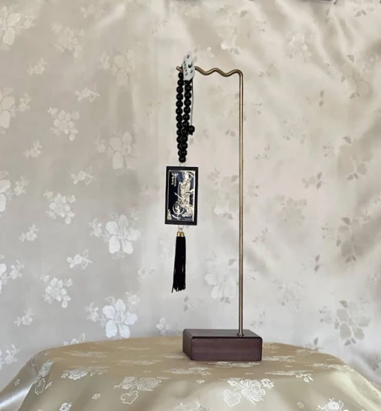 Korean Buddhist Car Hanging Amulet: 24K Guanyin and Heart Sutra Motif for Safe Driving