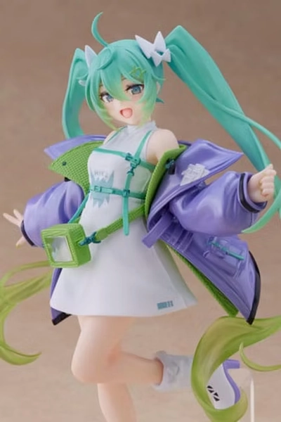 Hatsune Miku PVC Statue Fashion Figure Sporty