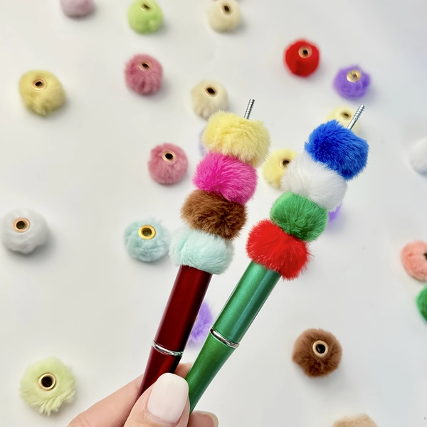 50 Cute Imitation Rabbit Fur Beads, Plush Large Straight Hole Craft Beads, Suitable for DIY Jewelry Making, Hair Accessories And Key Chains