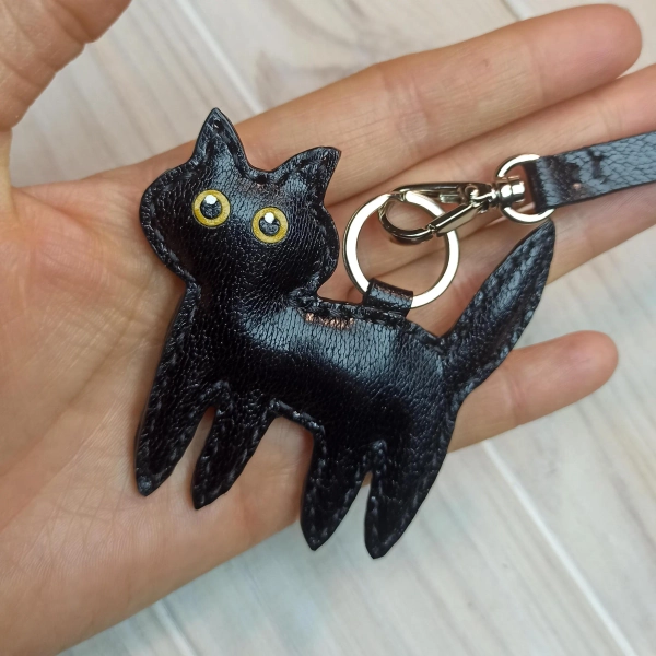 Leather bag charm, Black cat bag charm