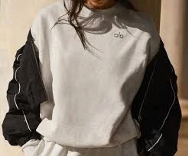alo Women's Accolade Crew Neck Pullover - White Heather