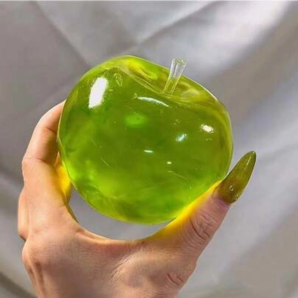 New Arrival Stress Relief Apple Squeeze Toy, Creative Fruit Decompression Squishy Soft Powder Ball