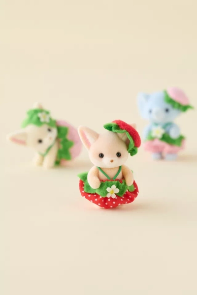 Calico Critters Flocked Blind Box Figure