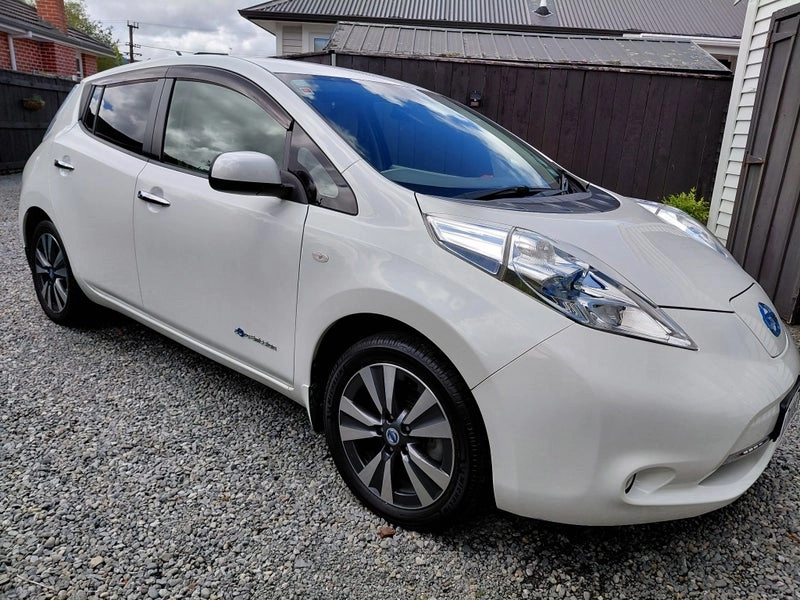 2014 Nissan Leaf G Spec | Trade Me Motors