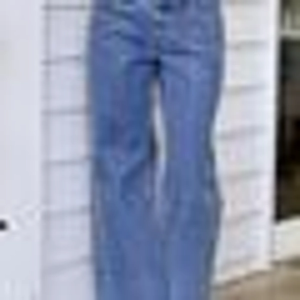 Clara Star Mid Wash Denim Low Rise Jeans | Size US 4 | Shop Jeans by Beginning Boutique