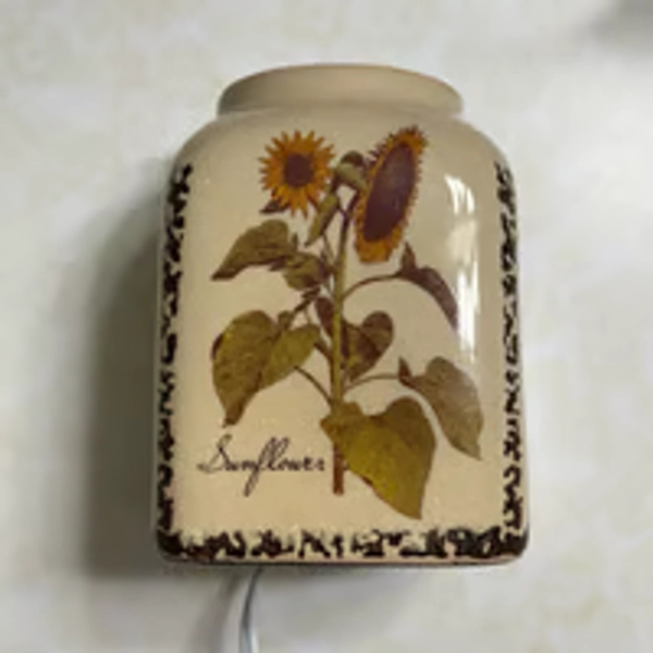 Scentsy Wax Warmer Rustic Sunflower Pattern Tested Works with Bulb Retired