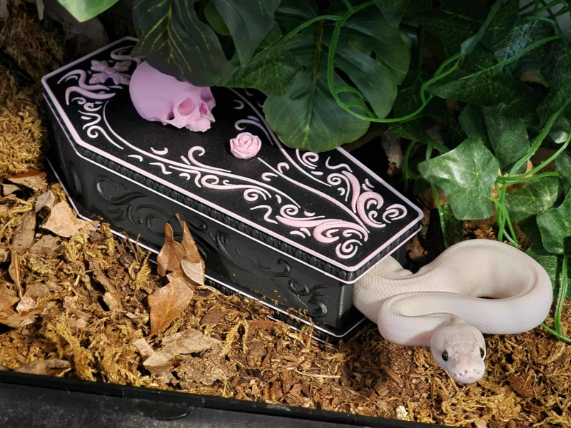 3d printed gothic snake hide