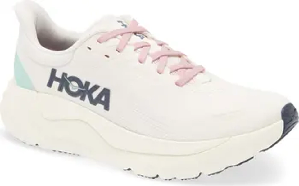 Arahi 8 Running Shoe