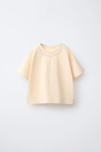 DAISY LACE T-SHIRT - Mid-ecru - 1½ years (33,9 INCHES)