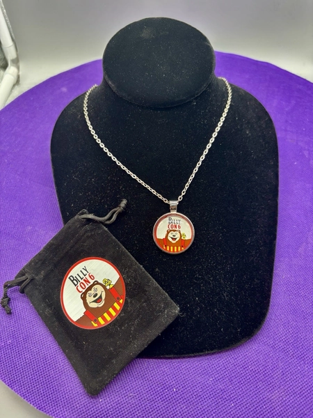 Billy Bob's Wonderland Billy Con 6 Official Necklace Showbiz Pizza Animatronics