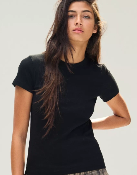 Basic-T-Shirt mit kurzen Ärmeln und Rippenmuster
