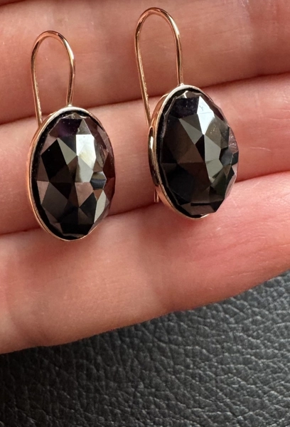 Genuine Swarovski earrings, Rose Gold Plated, Grey
