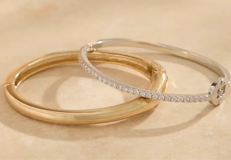 Dainty Mixed Metal Bangle Set