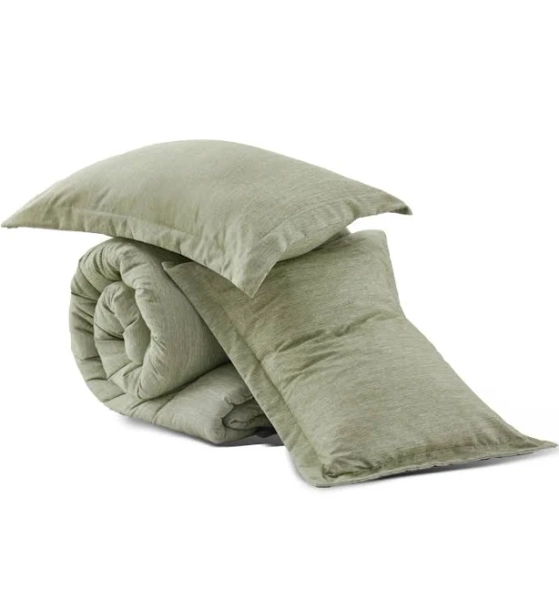 Cloud-Like Comforter Set