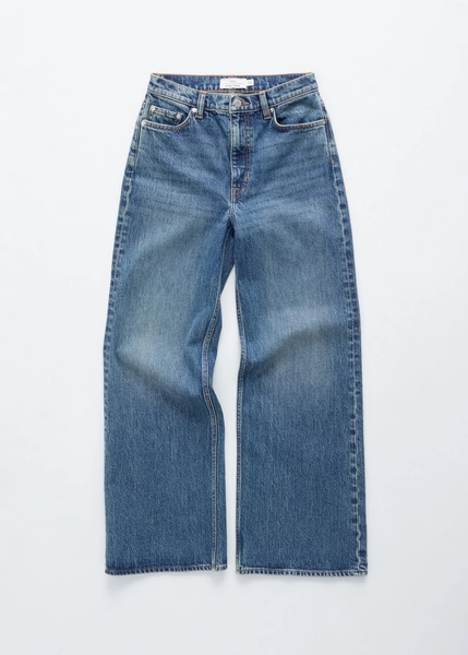 Wide-Leg Jeans