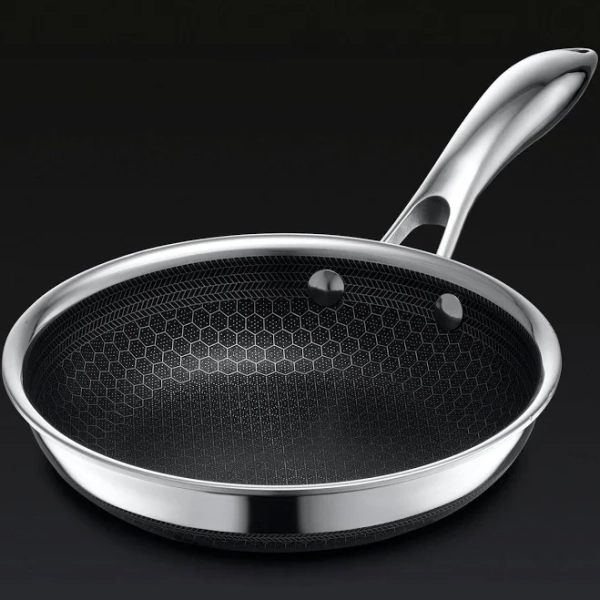 HexClad 7-Inch Hybrid Nonstick Fry Pan