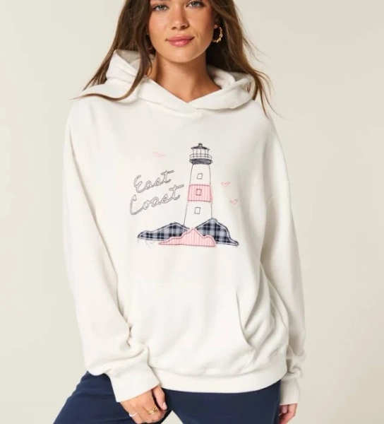 Women's Oversized Bear Graphic Hoodie
