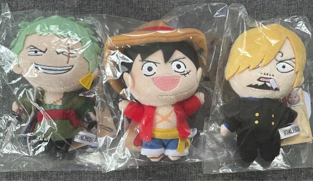 ONE PIECE Luffy Zoro Sanji Plush Mascot Comes with Famous Line Charm Jamp Festa