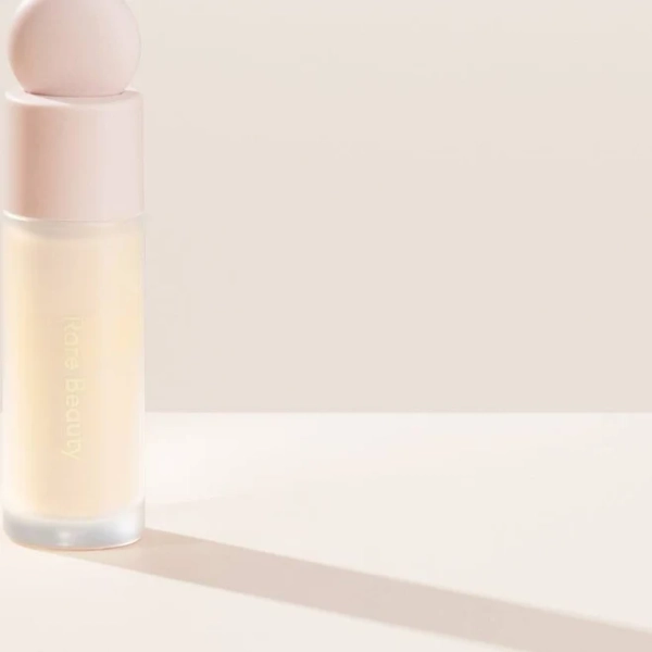 Rare Beauty Liquid Touch Brightening Concealer