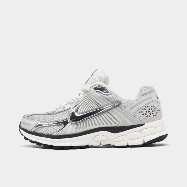 Women's Nike Zoom Vomero 5 Casual Shoes - Size 5.0