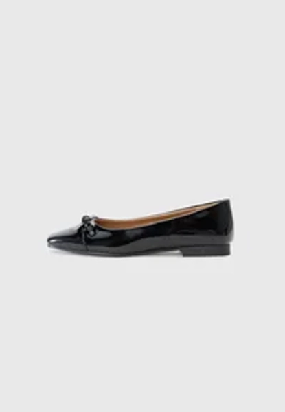 Ballet pumps - black