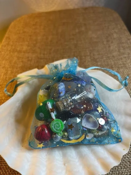 Magical Mystery Scoop Trinket Confetti