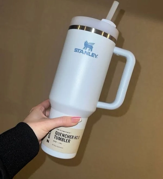 Stanley light blue 40 oz quencher