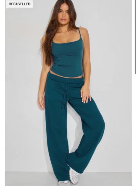 Sleek Scoop Cami Top