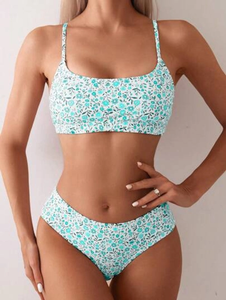 SHEIN Swim Women Ditsy Floral Bikini Swimsuit Set, Perfect For Beach Holiday For Summer Beach Vacation