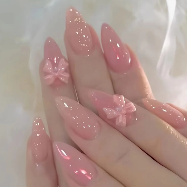 Uñas Postizas Elegantes en Forma de Almendra Rosa con Detalles de Lazo 3D - Acabado Brillante, Longitud Corta, Perfectas par… | French nails, False nails, Gel nails