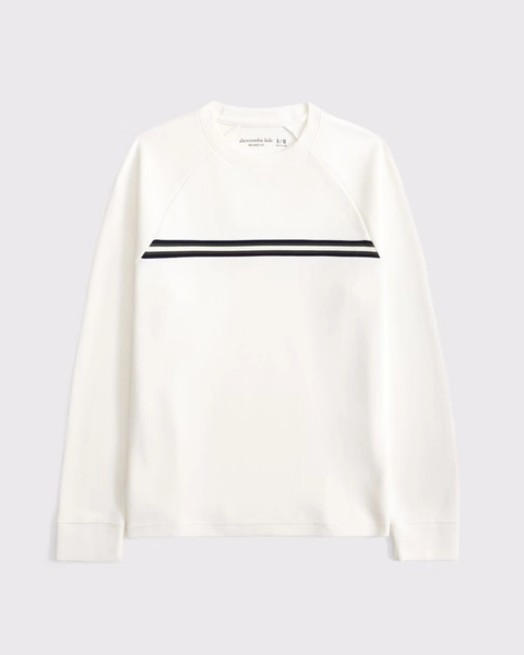long-sleeve vintage-inspired tee