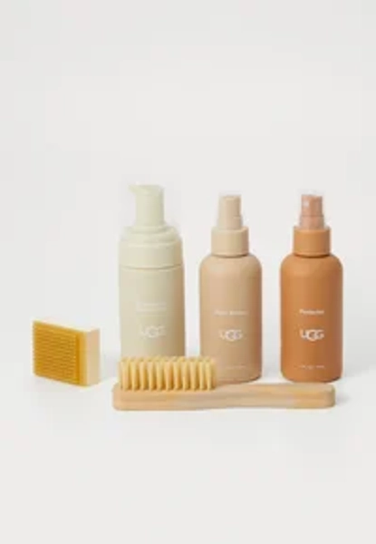 CARE KIT UNISEX - Příslušenství pro péči o obuv - white