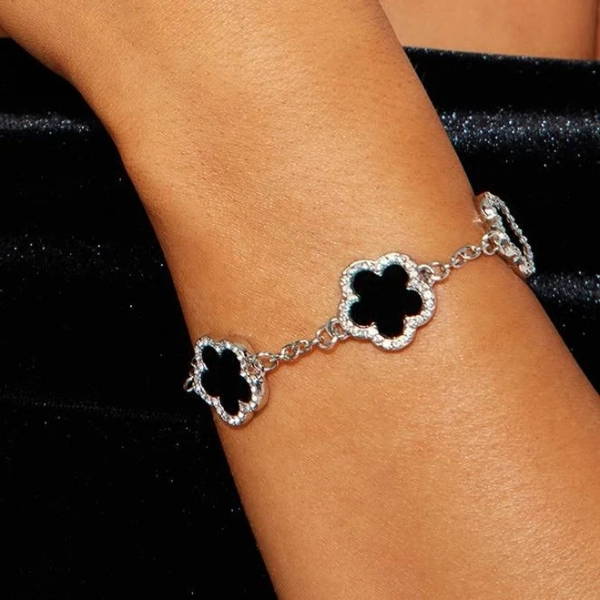 Fashion Nova Women's My Clover Chain Bracelet
